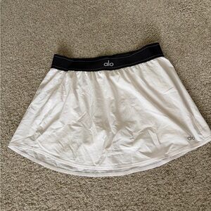 ALO Yoga Skater Skirt in White with Black Trim